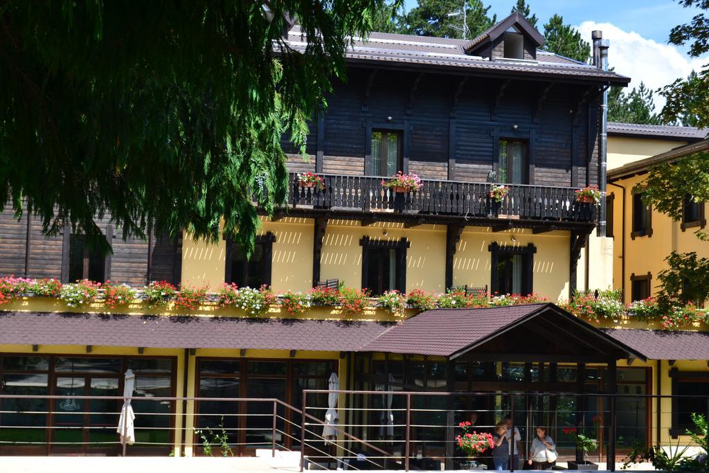 Parco Dei Pini - Sila Wellness Hotel Taverna  Εξωτερικό φωτογραφία